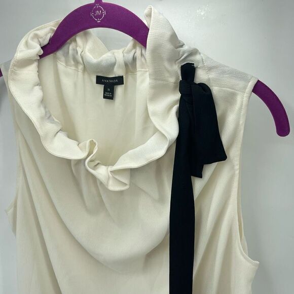 Ann Taylor Womens Drawstring Neckline Blouse Top Sleeveless Lined Cream XS - Picture 9 of 10